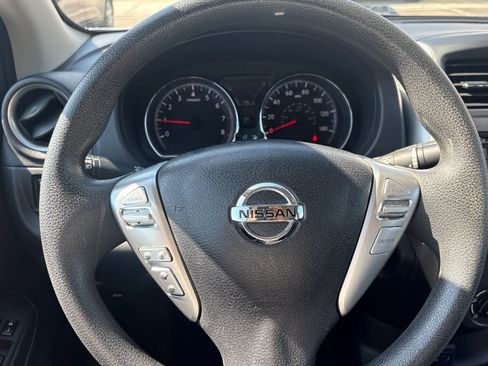 Used 2018 Nissan Versa SV FWD image 22