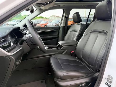 Used 2022 Jeep Grand Cherokee Limited 4xe AWD/4WD image 19