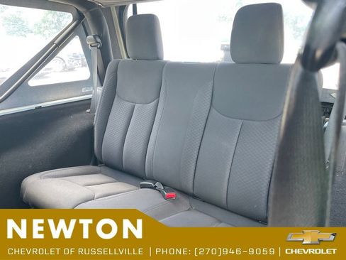 Used 2016 Jeep Wrangler Sport w/ Connectivity Group AWD/4WD image 26