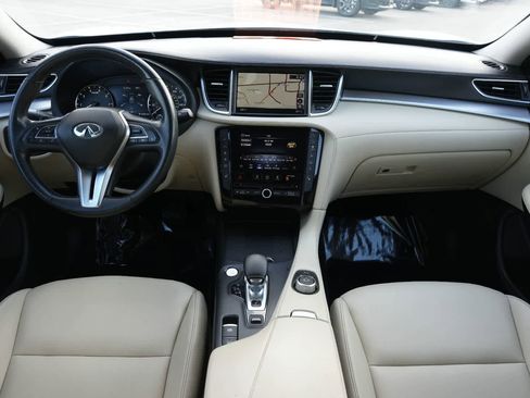 Used 2020 INFINITI QX50 Luxe w/ Navigation Package image 7