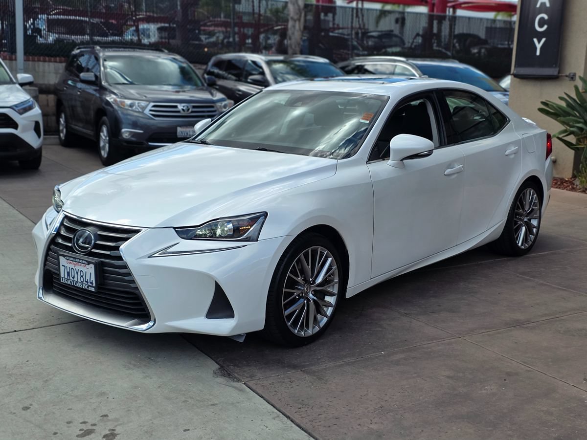 Used 2017 Lexus IS 200t RWD image 5