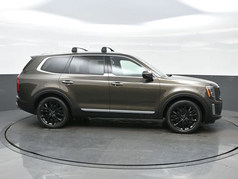 Used 2020 Kia Telluride SX w/ SX Prestige Package image 7