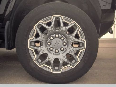 Used 2024 GMC Hummer EV 3X AWD/4WD image 22