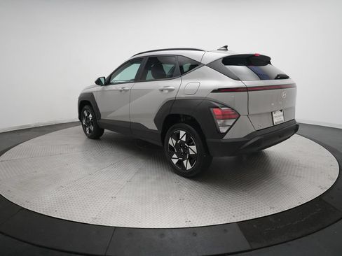 Used 2025 Hyundai Kona SEL AWD/4WD image 32
