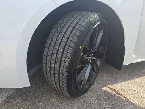 Certified 2025 Toyota Corolla XSE image 32