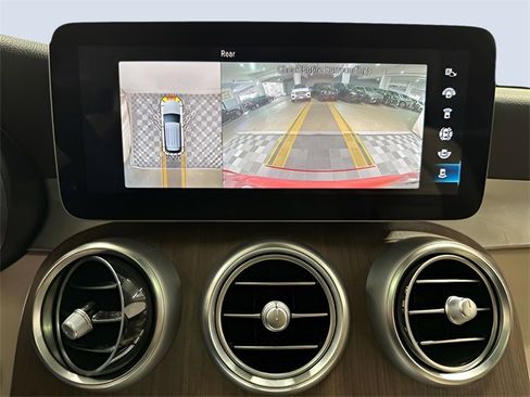 Certified 2021 Mercedes-Benz GLC 300 4MATIC image 23