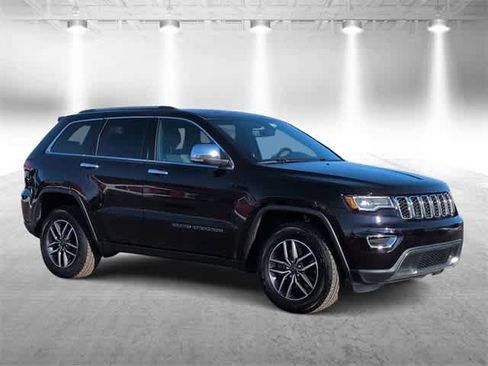 Used 2021 Jeep Grand Cherokee Limited w/ Premium Lighting Group image 2