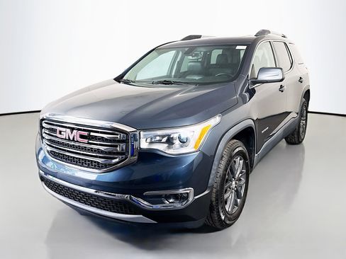 Used 2019 GMC Acadia SLT image 4