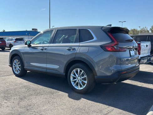 Certified 2026 Honda CR-V EX image 3