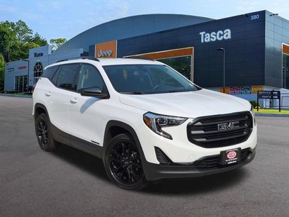 Used 2021 GMC Terrain SLE w/ Driver Convenience Package