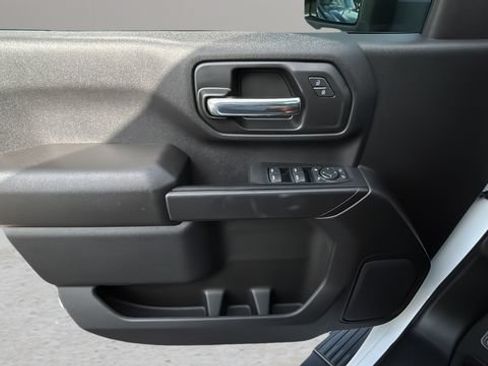 Used 2025 Chevrolet Silverado 2500 Custom w/ Custom Value Package AWD/4WD image 20