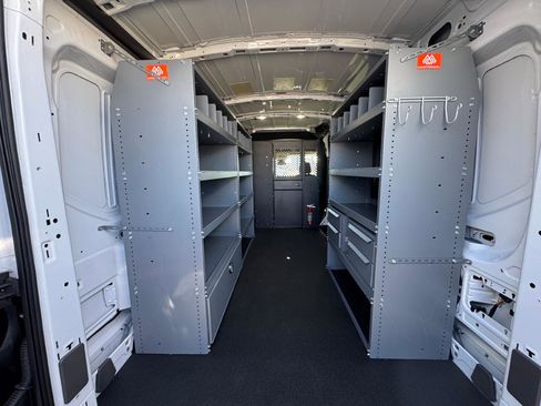 Used 2024 Ford Transit 250 148 Medium Roof image 11