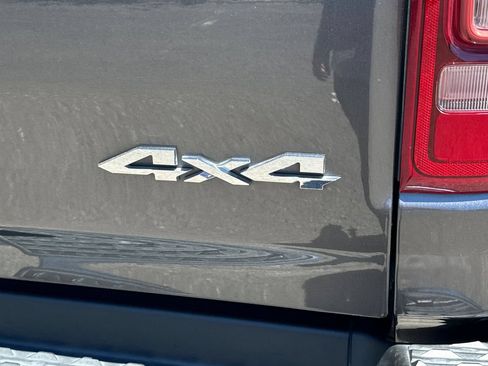 Used 2022 RAM 1500 Laramie AWD/4WD image 48