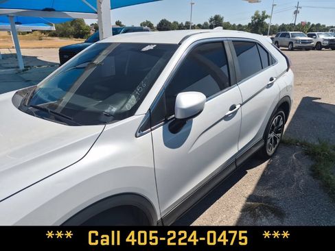 Used 2022 Mitsubishi Eclipse Cross SE FWD image 5
