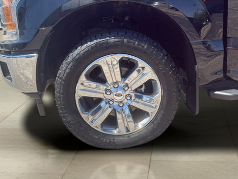 Certified 2018 Ford F150 XLT w/ Equipment Group 302A Luxury AWD/4WD image 33
