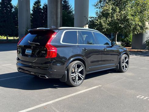 Used 2019 Volvo XC90 T8 R-Design w/ Advanced Package image 3