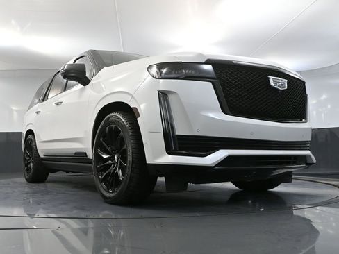 Used 2024 Cadillac Escalade Sport w/ LPO, ONYX Package image 64