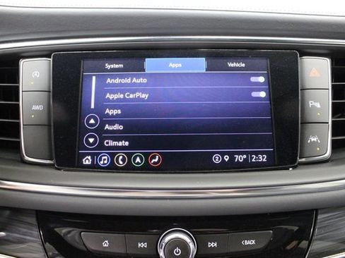 Used 2024 Buick Enclave Essence w/ Experience Buick Package AWD/4WD image 26
