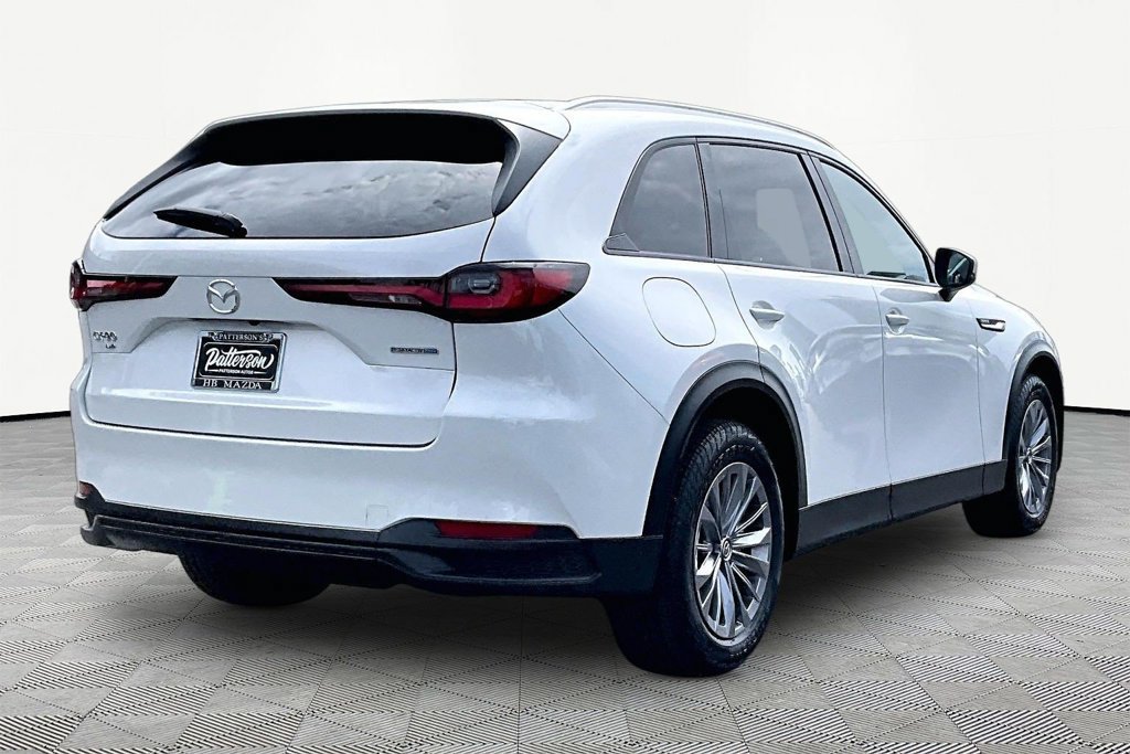 Certified 2024 MAZDA CX-90 Plug-In Hybrid w/ Preferred AWD/4WD image 2