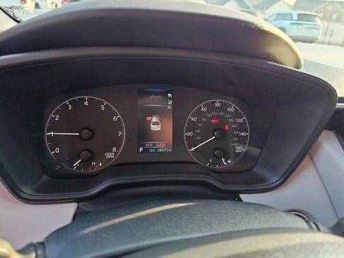 Used 2024 Toyota Corolla SE FWD image 8