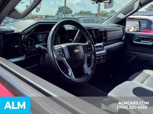 Used 2025 Chevrolet Silverado 1500 LT RWD image 15