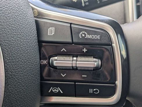 Used 2022 Kia Sorento S w/ Panoramic Sunroof Package FWD image 32