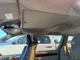 Used 2007 Chrysler Town & Country Touring image 6