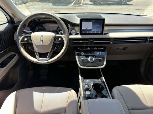 Certified 2022 Lincoln Corsair AWD w/ Premium Package image 33