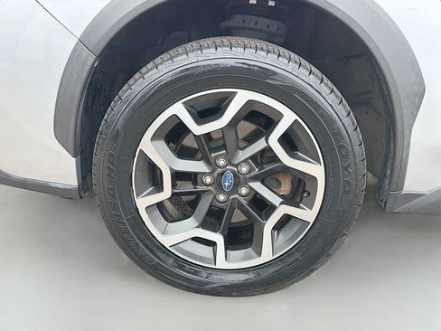 Used 2017 Subaru Crosstrek 2.0i Premium image 38