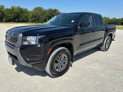 Used 2025 Nissan Frontier SV