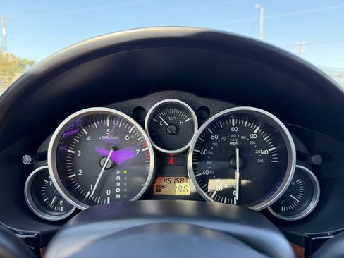 Used 2007 MAZDA MX-5 Miata Grand Touring RWD image 23