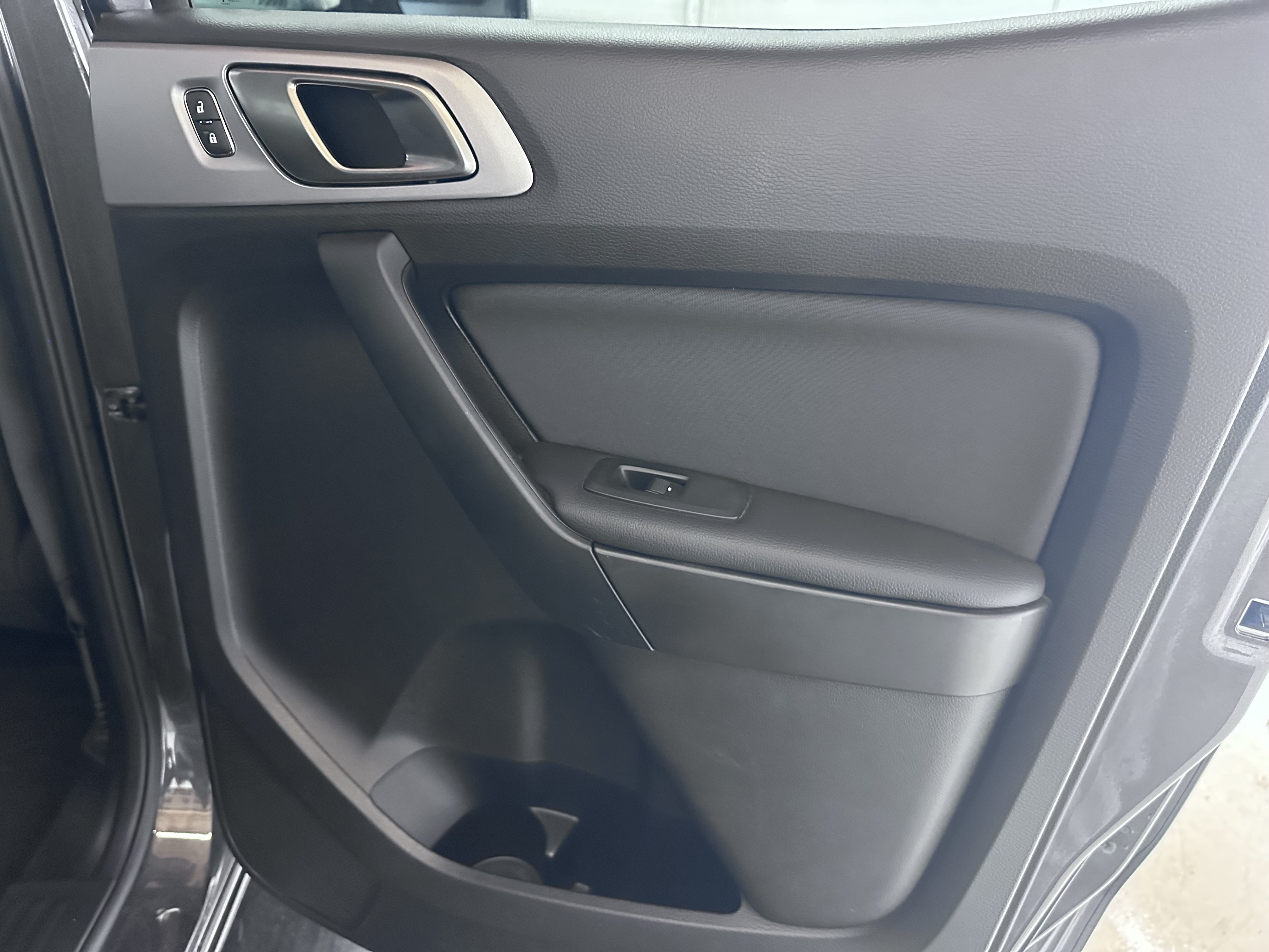 Used 2019 Ford Ranger XLT w/ Equipment Group 302A Luxury AWD/4WD image 33