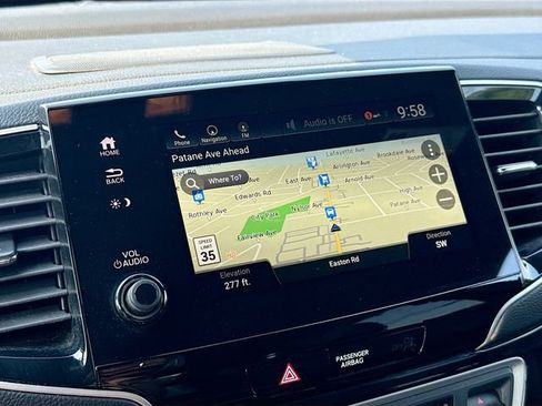 Used 2024 Honda Passport Black Edition image 17