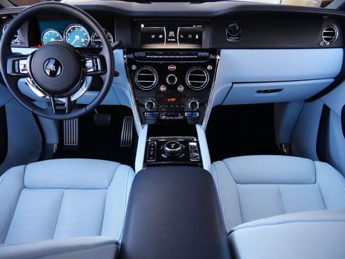 Certified 2023 Rolls-Royce Cullinan image 4