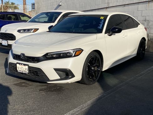 Certified 2024 Honda Civic Sport image 2