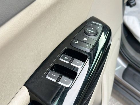 Used 2019 Kia Sportage EX w/ EX Premium Package image 17