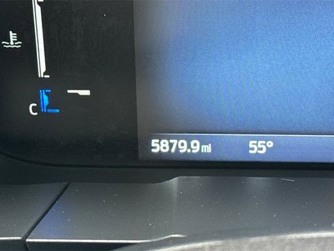 Used 2025 Ford Maverick Lobo image 24