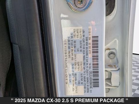Certified 2025 MAZDA CX-30 AWD 2.5 S w/ Premium Package image 41