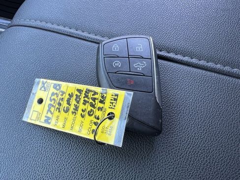 Used 2024 GMC Sierra 1500 Elevation w/ X31 Off-Road Package image 33