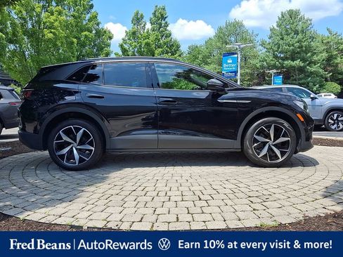 Certified 2024 Volkswagen ID.4 Pro S AWD/4WD image 9