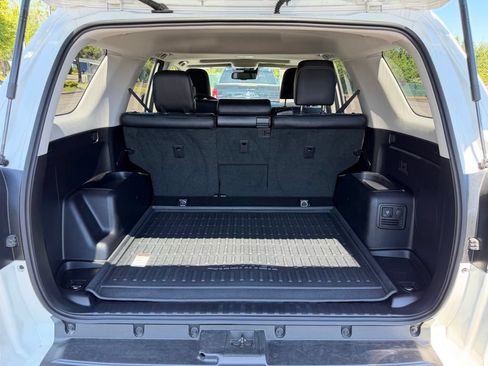 Used 2020 Toyota 4Runner Nightshade AWD/4WD image 11