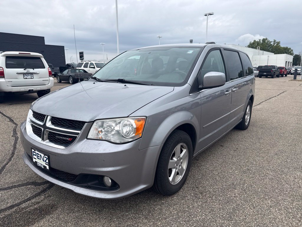 Used 2013 Dodge Grand Caravan Crew FWD image 1