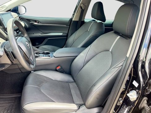 Used 2024 Toyota Camry XSE w/ Navigation Package FWD image 22
