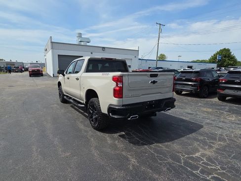 New 2026 Chevrolet Silverado 1500 Custom Trail Boss AWD/4WD image 5