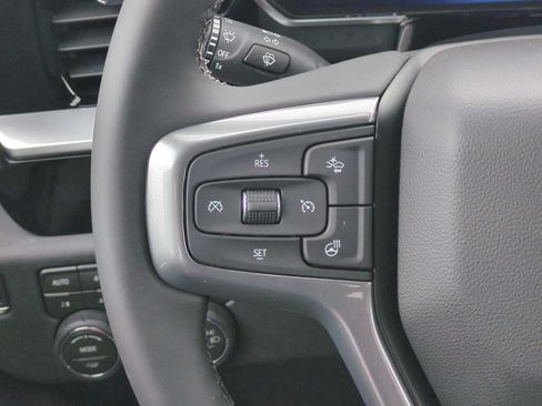 New 2026 Chevrolet Silverado 2500 LTZ w/ LTZ Convenience Package AWD/4WD image 15