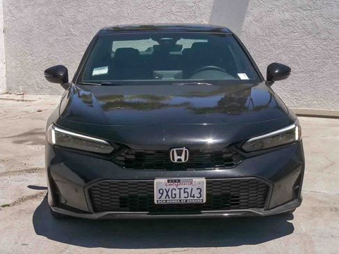 Used 2025 Honda Civic Sport Touring image 2