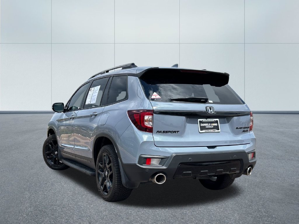 Used 2024 Honda Passport Black Edition image 35