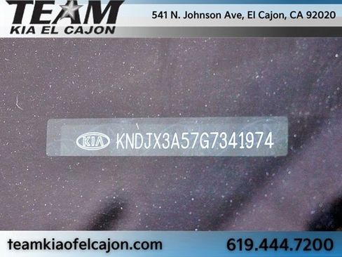 Used 2016 Kia Soul ! w/ Umber Package 1 image 32