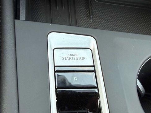 New 2026 Volkswagen Atlas SE image 21