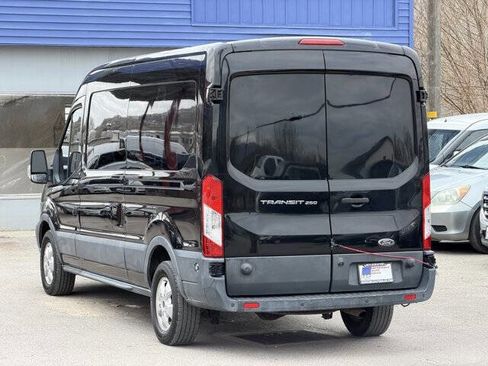 Used 2017 Ford Transit 250 250 3dr LWB Medium Roof Cargo image 7